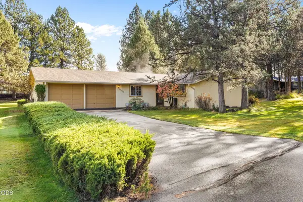 61302 Robin Hood Lane, Bend, OR 97702