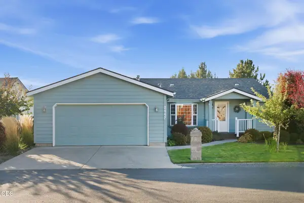 2447 NE Salvia Way, Bend, OR 97701