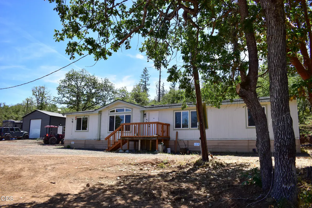1956 Worthington Road, Eagle Point, OR 97524 - #1