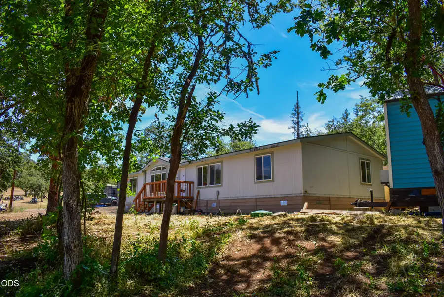 1956 Worthington Road, Eagle Point, OR 97524 - #3