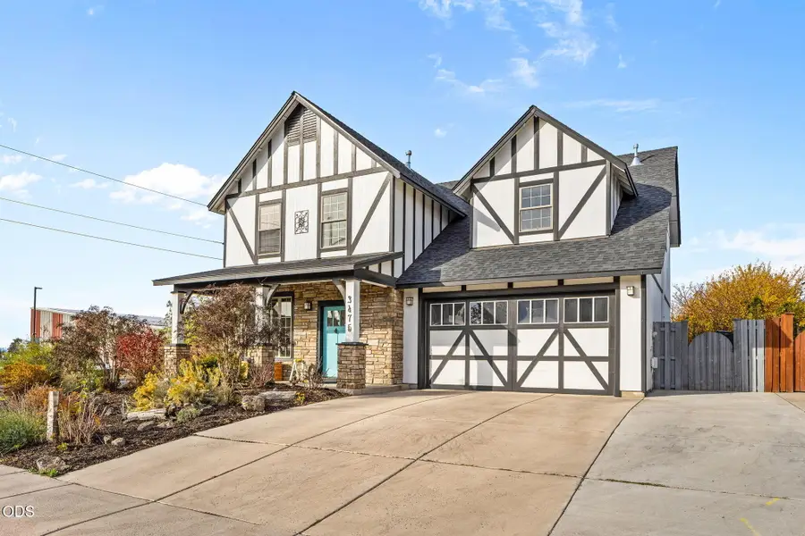 3475 SW Lava Avenue, Redmond, OR 97756 - #2