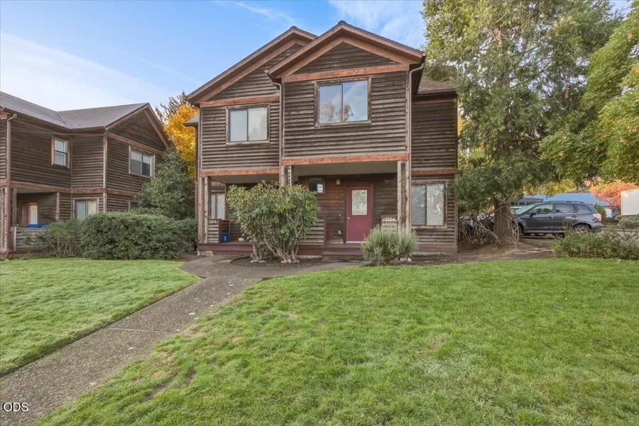 1156 Iowa Street, Ashland, OR 97520 - #3