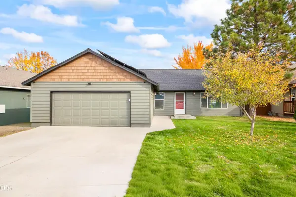 1910 SW 36th Street, Redmond, OR 97756