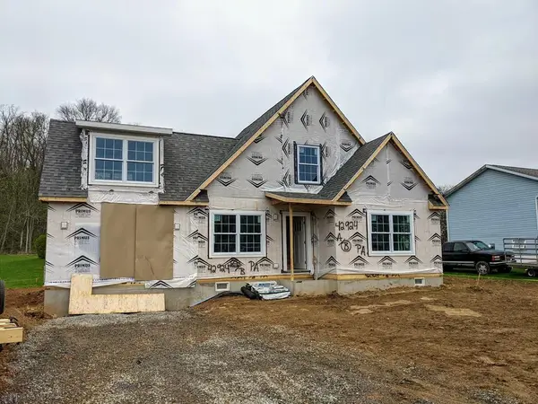 112 Fiore Lane, Hollidaysburg, PA 16648