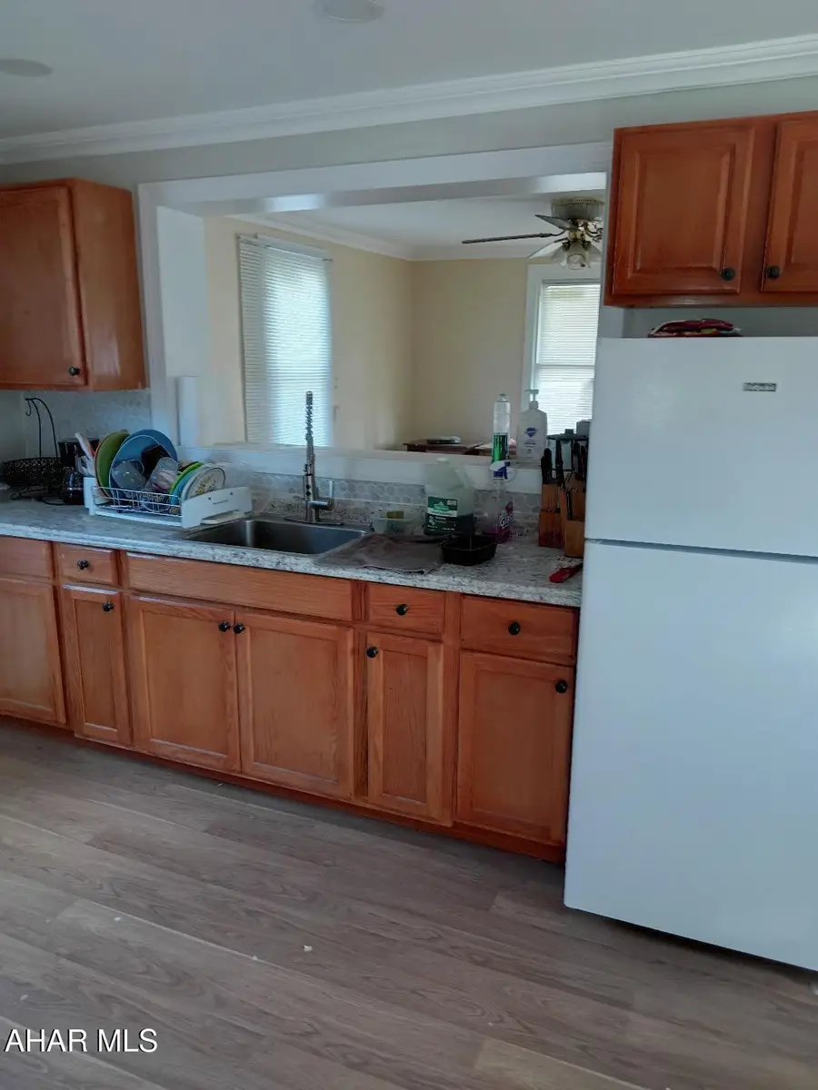 417 N 12th Street, Altoona, PA 16601 - #2