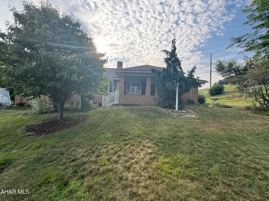 408 Sycamore Street, Northern Cambria, PA 15714 - #3