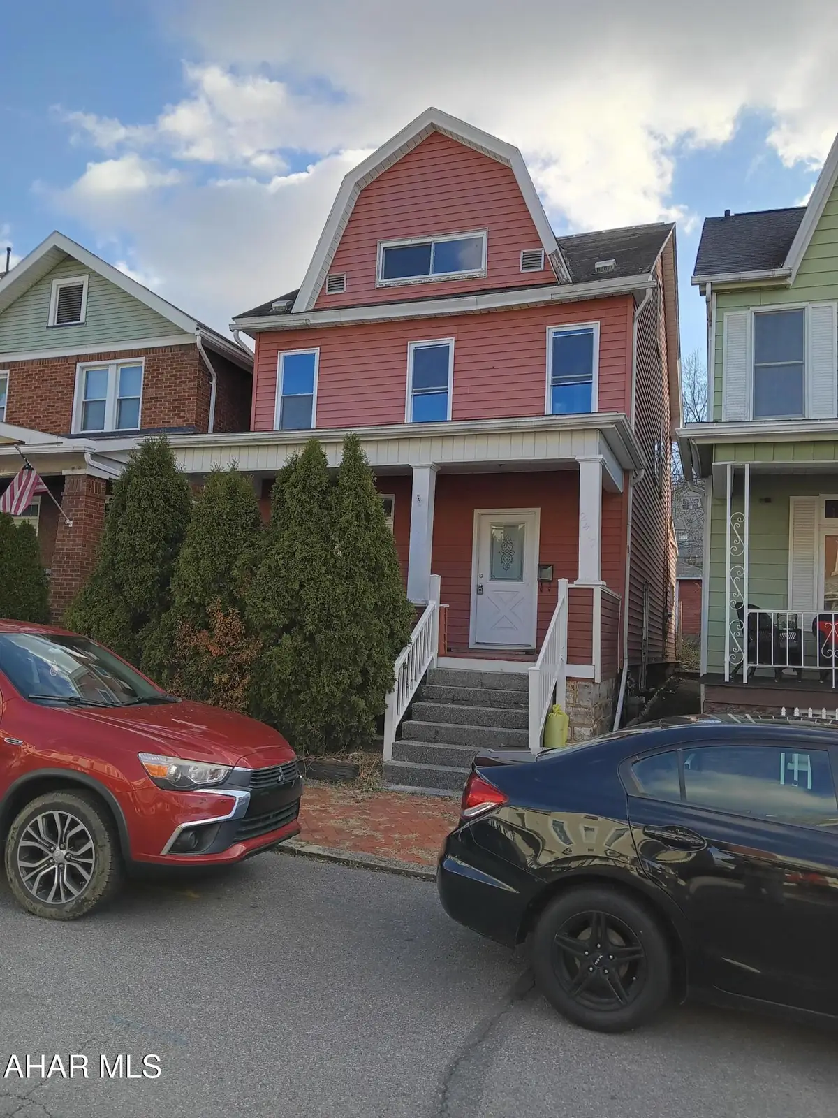 2417 4th Avenue, Altoona, PA 16602 - #1