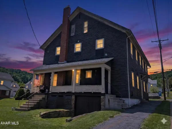 159 4th, Hastings, PA 16646