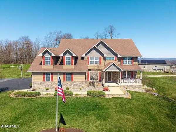 7736 Chambers Hill Road, Harrisburg, PA 17111