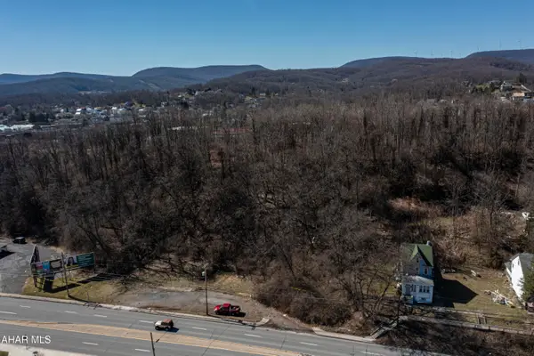 3324-3326 6th Avenue, Altoona, PA 16601