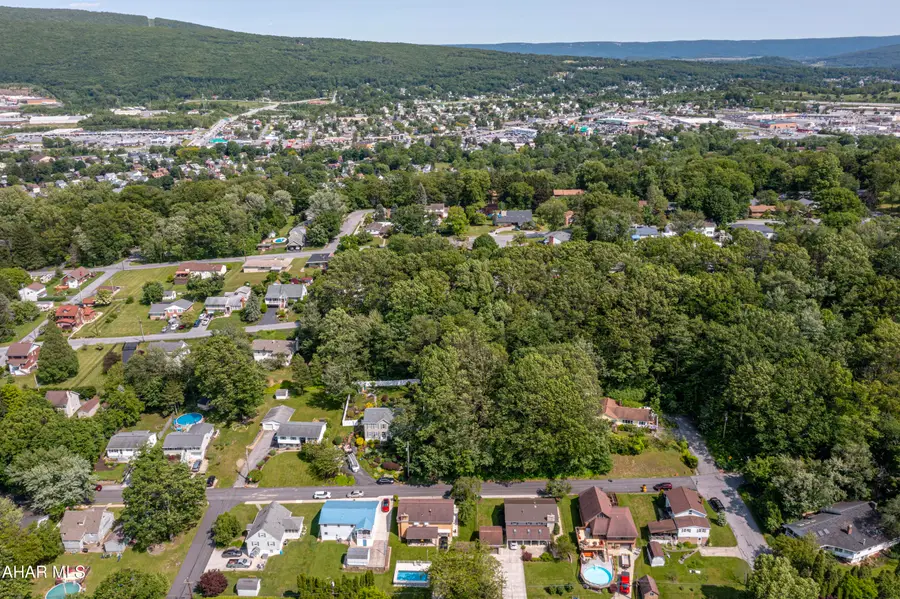 4221-4231 4th Avenue, Altoona, PA 16602 - #3