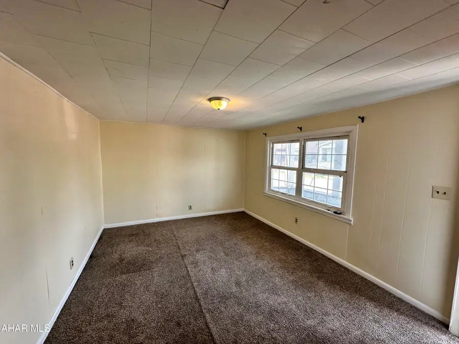 2011 7th Avenue, Altoona, PA 16602 - #3