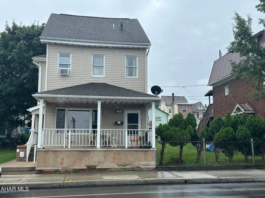 705 6th Avenue, Altoona, PA 16602 - #2