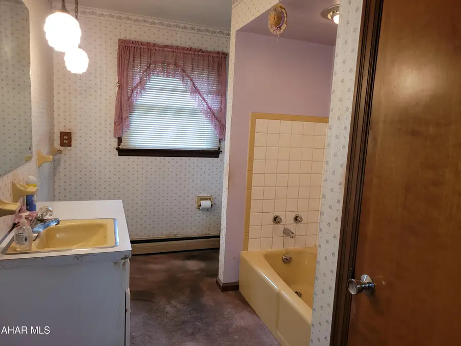 193 Moser Road, Altoona, PA 16601 - #3