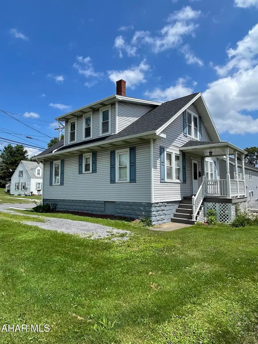 711 Rowena Drive, Ebensburg, PA 15931 - #3