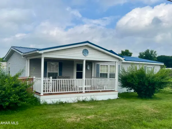 304 W Penn Street, Martinsburg, PA 16662
