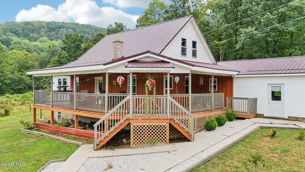 1056 Dora Road, Punxsutawney, PA 15767