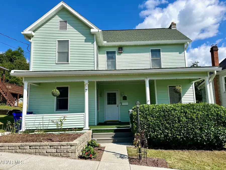 25 W 2nd Street, Everett, PA 15537 - #2