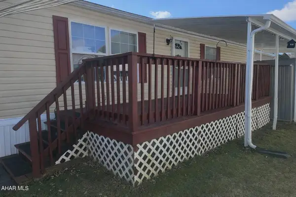 811 Short Drive, Altoona, PA 16601