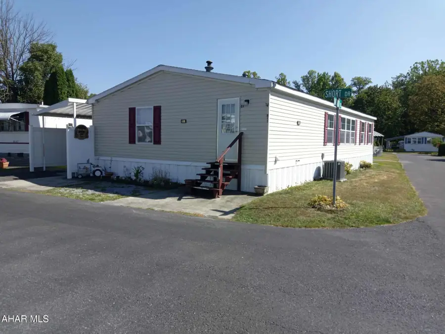 811 Short Drive, Altoona, PA 16601 - #3