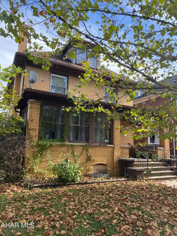 2717-2719 Broad Avenue, Altoona, PA 16602