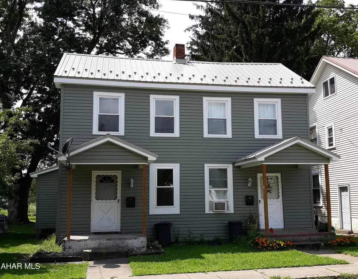 127-129 Bedford Street, Hollidaysburg, PA 16648 - #1