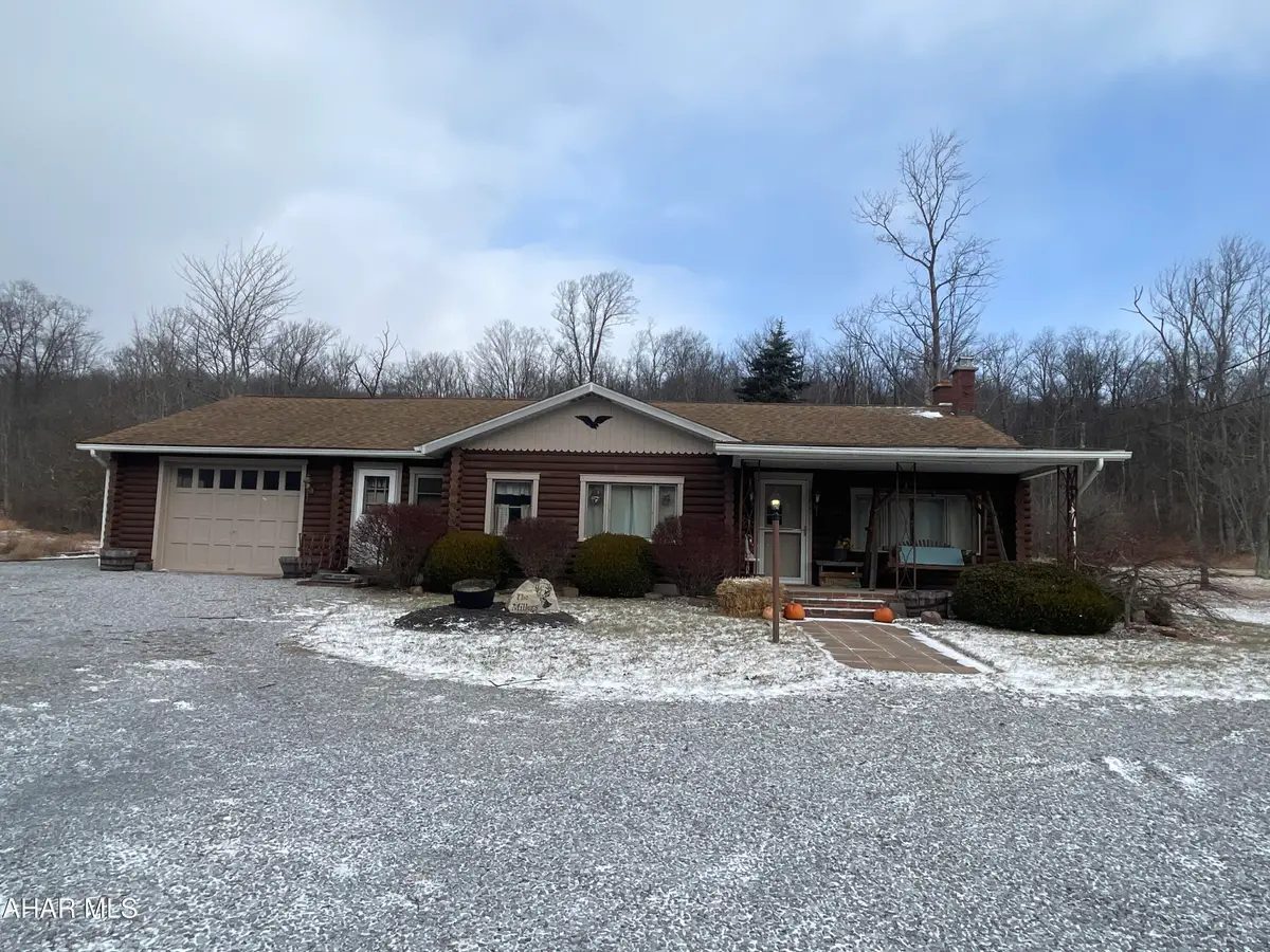 2042 Old Route 22, Duncansville, PA 16635 - #1