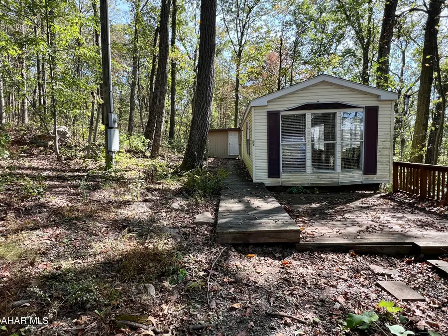407 Woodlawn Drive, Breezewood, PA 15533 - #2
