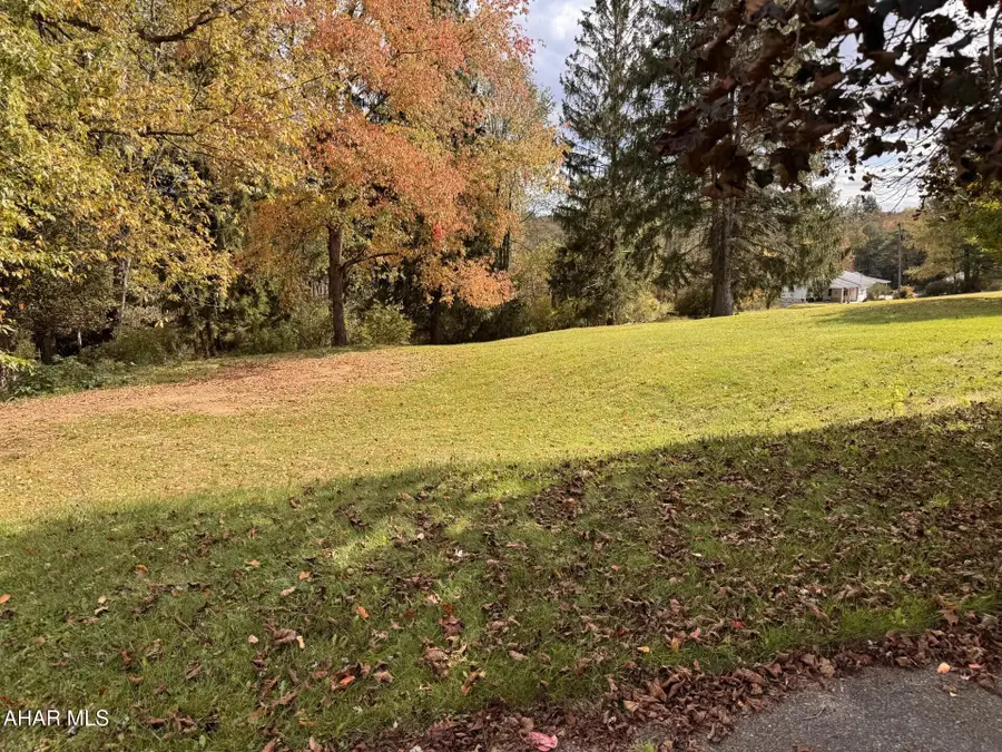 202 James Avenue, Patton, PA 16668 - #3