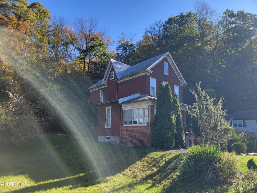 2115 Birmingham Pike, Tyrone, PA 16686 - #3