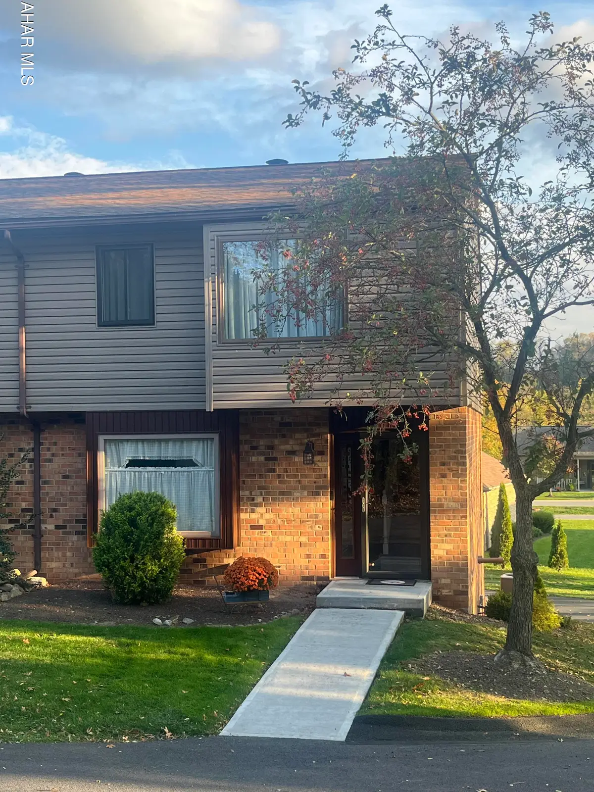 1110 Fairway Townhouse Lane, Hollidaysburg, PA 16648 - #1