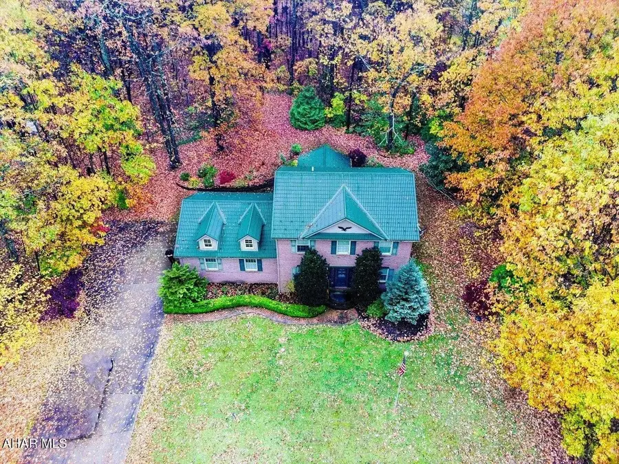 399 Ridgewood Drive, New Paris, PA 15554 - #3