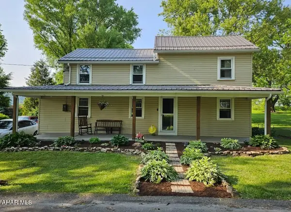 183 Pealer Street, Williamsburg, PA 16693