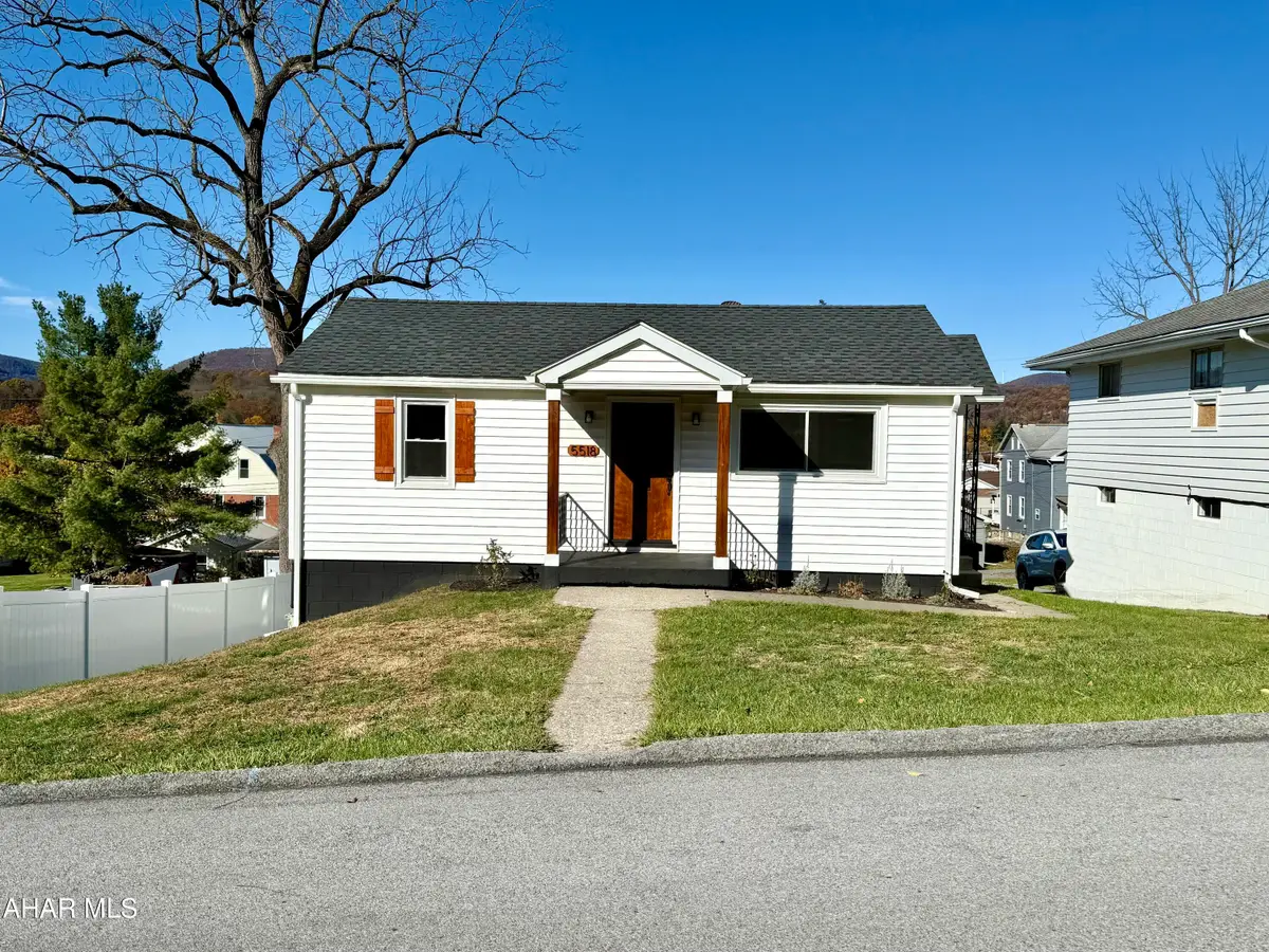 5518-5520 5th Avenue, Altoona, PA 16602 - #1