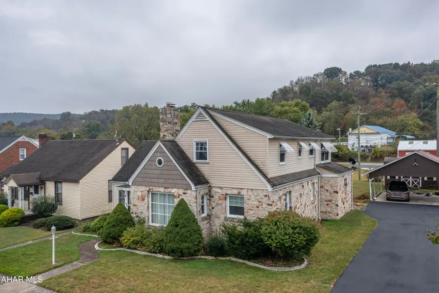 1210 Mount Vernon Avenue, Huntingdon, PA 16652 - #3