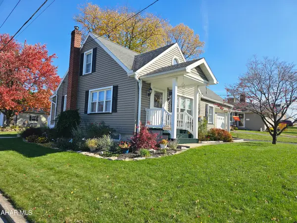 401 E Julian Street, Martinsburg, PA 16662