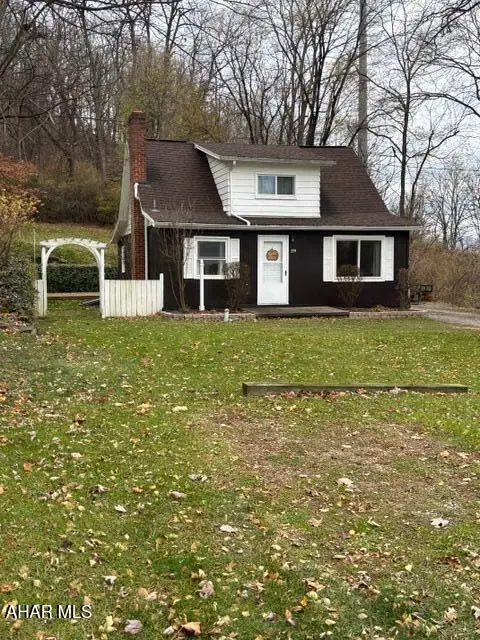 334 Tower Lane, Hollidaysburg, PA 16648