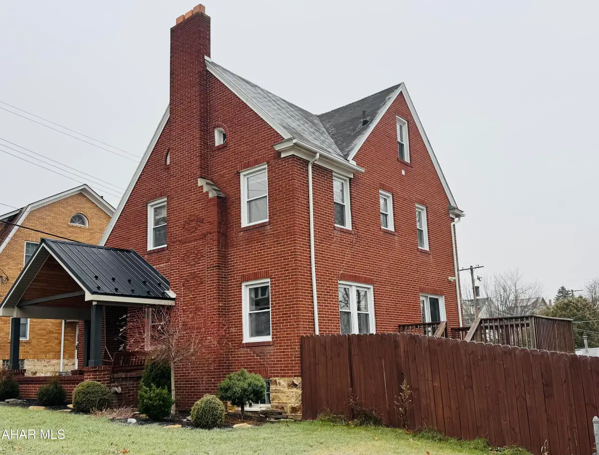 2408 12th Street, Altoona, PA 16601 - #1