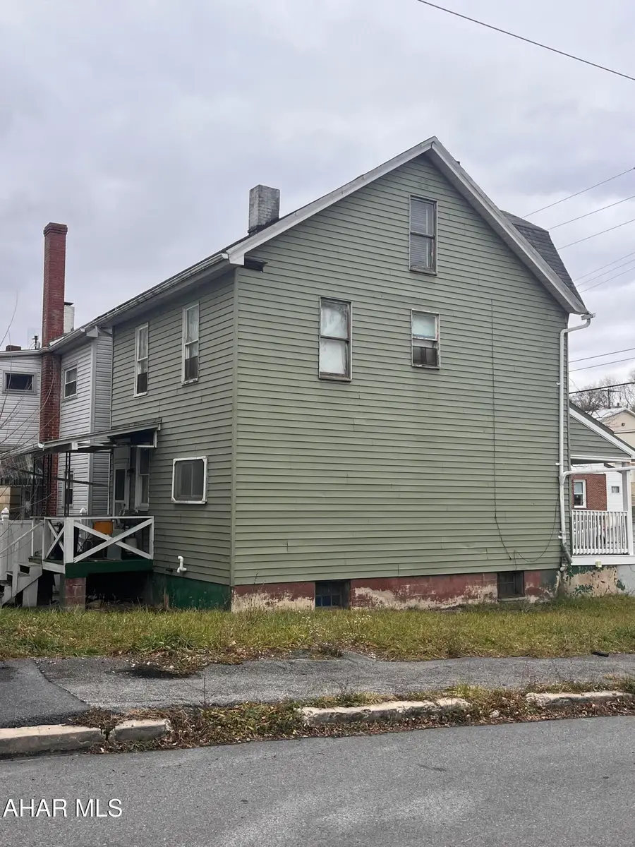 1914 18th Street, Altoona, PA 16601 - #2