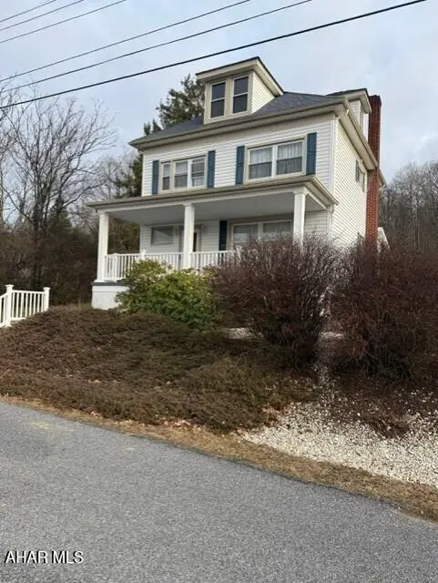 703 Mountain Avenue, Altoona, PA 16602 - #2