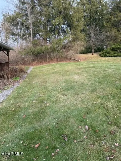 703 Mountain Avenue, Altoona, PA 16602 - #3