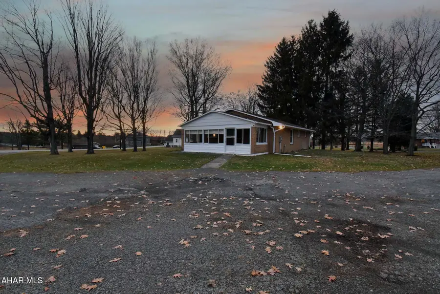 1325 Forest Hills Drive, Salix, PA 15952 - #2