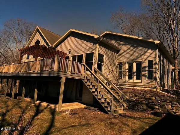 330 Dale Road, Mount Union, PA 17066