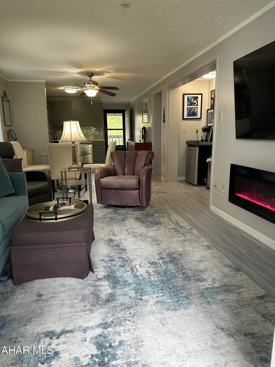 107 E Valley Point Lane, Claysburg, PA 16625 - #3