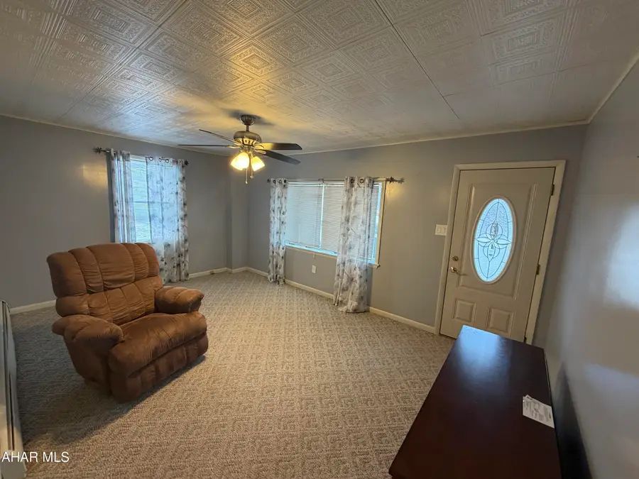 104 Woomer Road, Altoona, PA 16601 - #2