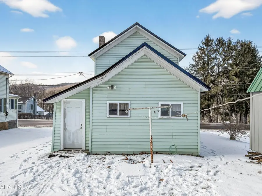 2709 Bigler Avenue, Northern Cambria, PA 15714 - #3