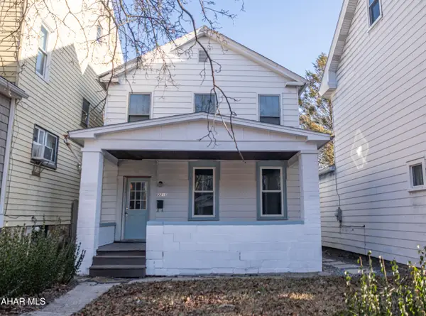 2215 8th Avenue, Altoona, PA 16602