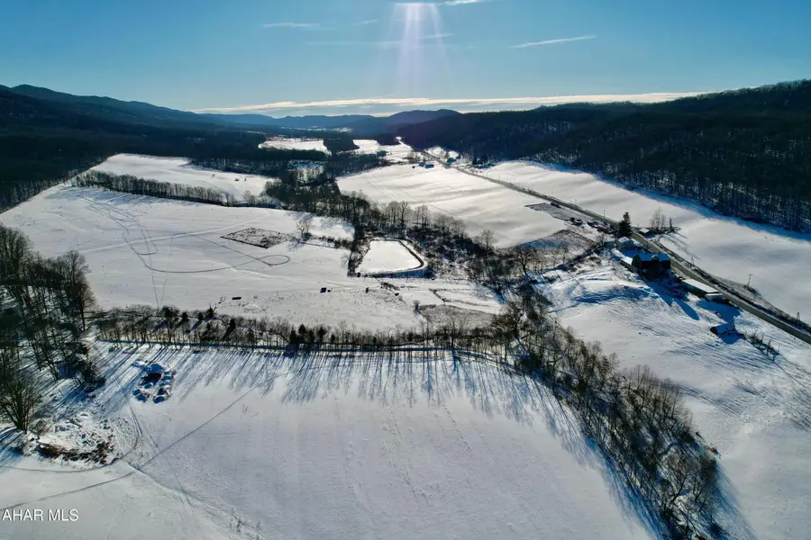 5620 Milligans Cove Road, Manns Choice, PA 15550 - #2