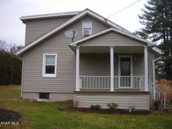 114 Ore Hill Road, Altoona, PA 16602