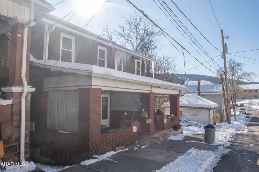 1008 Cameron Avenue, Tyrone, PA 16686 - #2